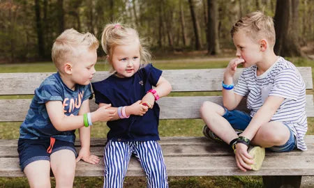 Sunny Sky SOS armband kind met naam en telefoonnummer